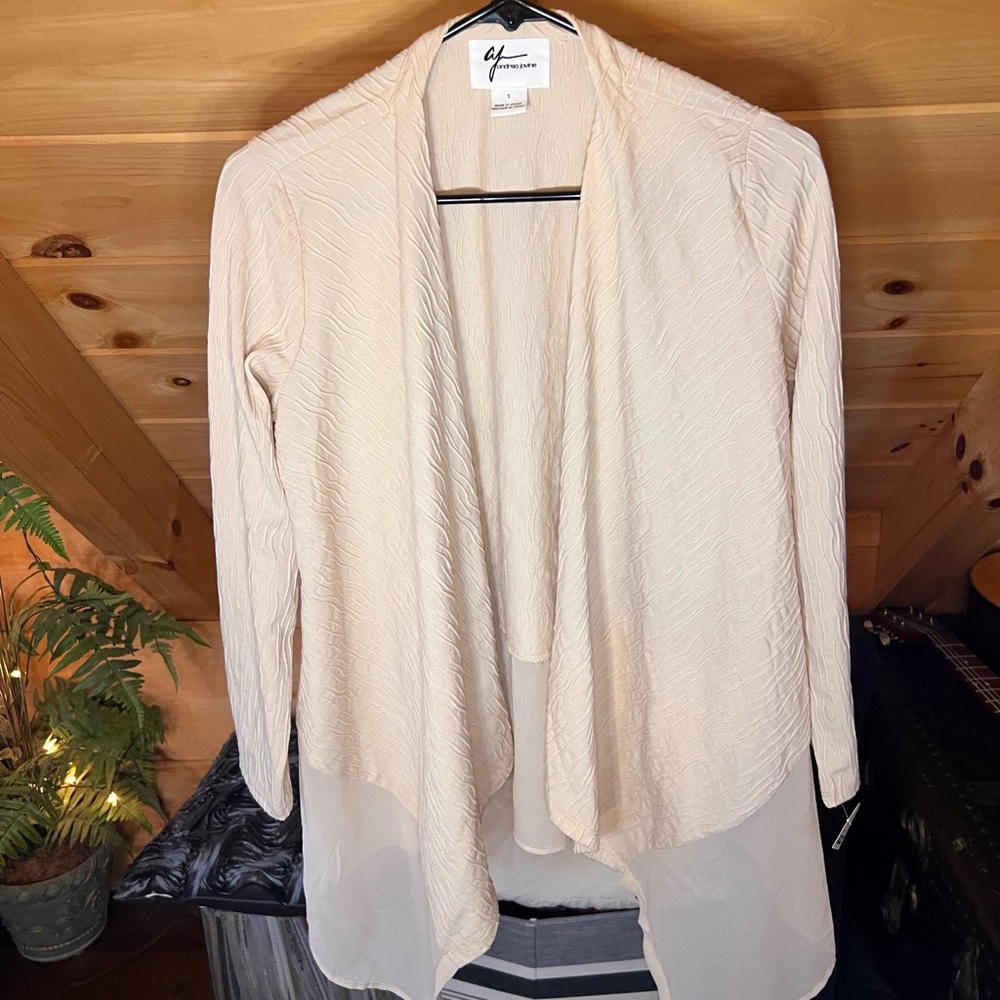 Andrea Jovine Textured Cream Cardigan